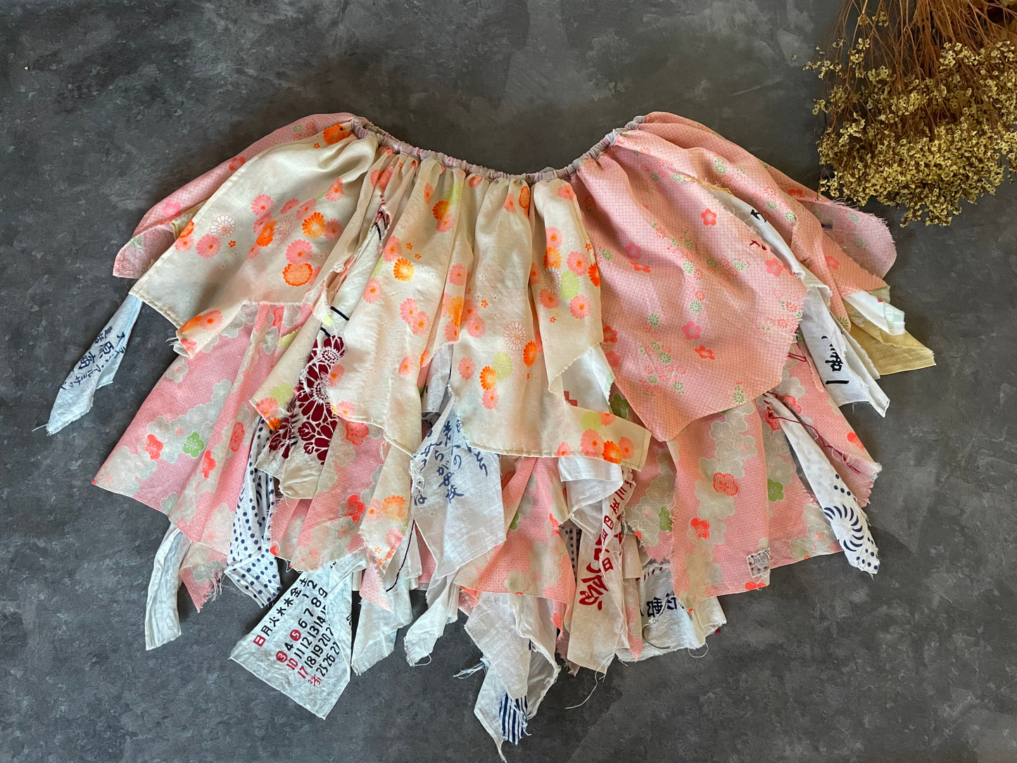 Kimono and Tenugui Frill Tops
　着物と手ぬぐいのフリルトップス